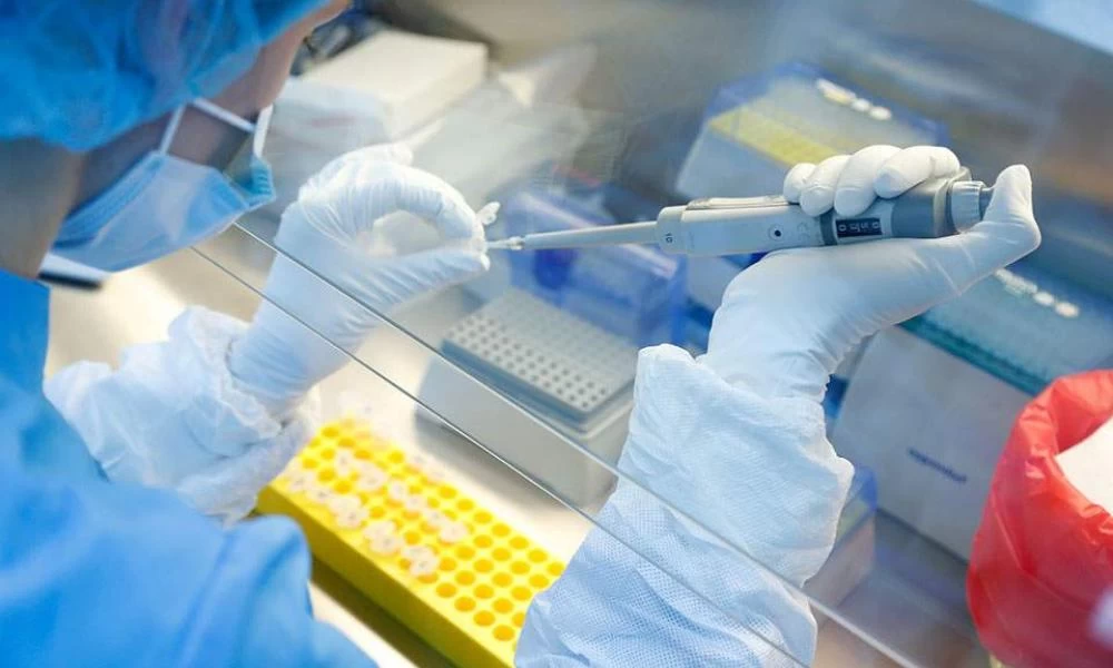 Εμβόλιο Sinopharm: Παρενέργειες σε εθελοντή αναστέλλουν τις δοκιμές στο Περού